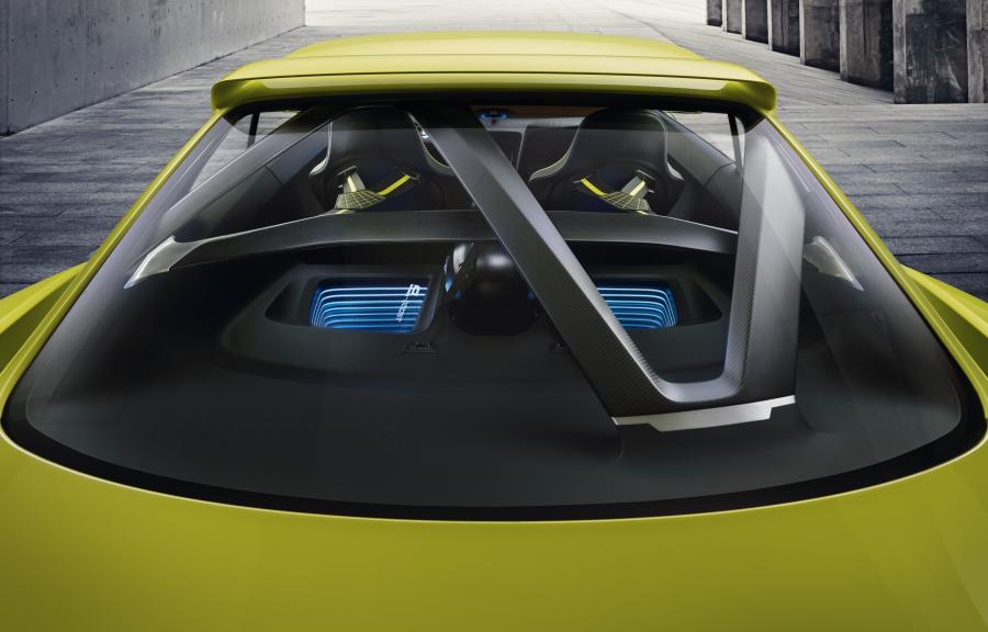  BMW 3.0 CSL Hommage Concept 2015 года  (фото 14 из 58)